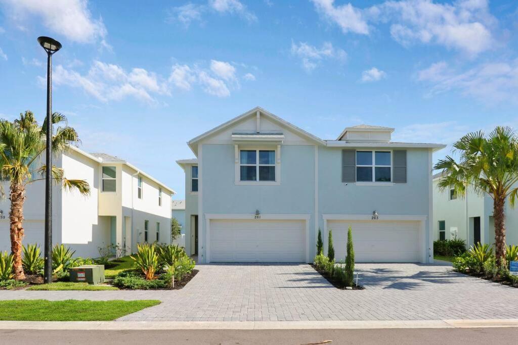 Luxury Retreat: Soulful Design. Pet Friendly 3/2.5 Townhome Jensen Beach Kültér fotó